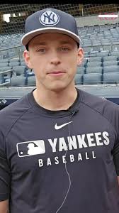 Ben Rice, de los Yankees,esta muy agradecido con sus fanáticas y les manda  un mensaje a las chicas 😂 Y ahora le gusta uno de los nuevos temas de Bad  Bunny #baseballvideo #benrice #yankees #MLB ...