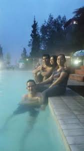 Di dalam game kita bisa menemui pemandangan yang indah. Pemandangan Sekiarnya Pun Indah Sekali Picture Of Guci Hot Spring Tegal Tripadvisor