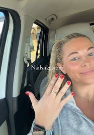 Julia Stauffer (@juliastaufferr)