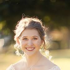 Taylor Weeks (@taylorraeweeks)