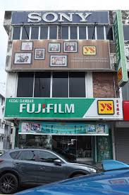 Our team of specialized and highly experience staffs would not compromise in delivering utmost quality and dedication to serve our. Ys Photo Studio Color Processing Sdn Bhd Company Profile And Jobs Wobb