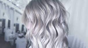 Voici quelques photos de coloration cheveux blancs afin de vous donner des idées de couleur pour vos cheveux. Astuces Pour De Beaux Cheveux Blancs Et Dejaunissement