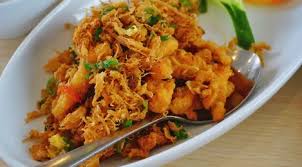 Resep pangsit goreng isi ikan kakap bisa jadi alternatif camilan seru di akhir pekan. Resep Ikan Kakap Goreng Telur Asin Gurih Lifestyle Fimela Com