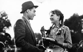 Magyar nemzeti filmalap/cannes film festival később így emlékezett: Korhinta Publicity Still Of Mari Torocsik Imre Soos