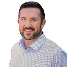 Ryan Sandell's Instagram, Twitter & Facebook