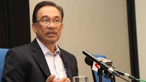 Over 50,000 protesters first occupied the square on 25 january, during which the area's wireless services were reported to be impaired. Malaysia S Jailed Opposition Icon Anwar Ibrahim Pardoned