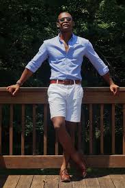 White Shorts Don T Be Afraid Of Dress Shoes Without Socks Short Men Fashion Summer Outfits Men Mens Summer Outfits
