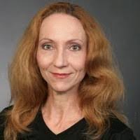 Carin Lang's Instagram, Twitter & Facebook