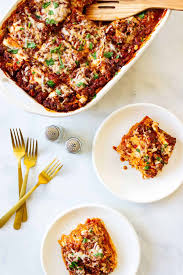 This post is for those seven people left in the world who still make their own lasagna. Amazing Gluten Free Classic Lasagna Pass Me Some Tasty