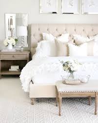 Chic Modern Neutral Colored Master Bedroom Classy Bedroom Design Ideas Simple Bedroom Design Ideas Clean Classy Bedroom Simple Bedroom All White Bedroom