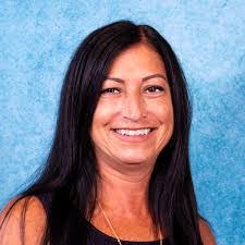 Lisa Sanderlin's Instagram, Twitter & Facebook