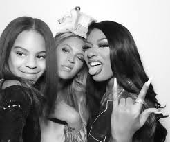 Pin By Fanii Leon On Beyonce In 2020 Blue Ivy Carter Blue Ivy Beyonce