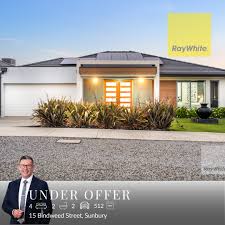 BANG 💥 UNDER OFFER!! 15 Bindweed Street, Sunbury 📍 What result!! And a  whole lot of fun 😊 Multiple offers & ready to go buyers. More like these  please 🙏 Congratulations to