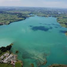 Two ships tour lake forggensee during the summer months. Ein Segler Rammt Auf Dem Forggensee As Passagierschiff Ms Allgau Fussen
