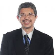 Eka sutiyawati juri 3 : Prof Dato Dr Ahmad Zubaidi Abdul Latif Neurosurgeon In Kuala Terengganu