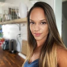 Crystal Beaudry's Instagram, Twitter & Facebook