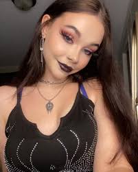 The snack that smiles back 😊