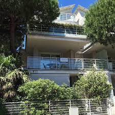Vendiamo a milano marittima appartamento di buona metratura sito nelle prime traverse di milano marittima, immerso nel …. Appartamento In Vendita A Milano Marittima