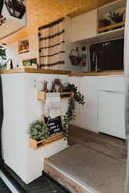19 Incredible Sprinter Camper In 2020 Sprinter Camper Van Conversion Interior Mercedes Sprinter Camper