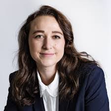 Jana Weidner's Instagram, Twitter & Facebook