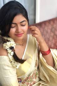 Actress anu sithara cute photo gallery | kerala lives. Beautiful Malayalam Actress Shaalin Zoya In Kerala White Saree Most Beautiful Indian Actress Beautiful Indian Actress Beautiful Girl Indian
