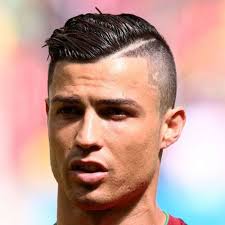 Christiano ronaldo loves to experiment with his looks, keeps his hairstylist busy working on his hair department every second. Celebrity Hairstyles For Men Men S Hairstyles And Haircuts Ronaldo Hair Cristiano Ronaldo Hairstyle Ronaldo Haircut