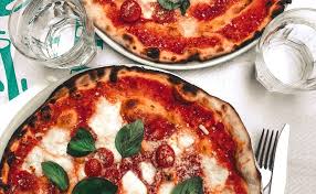 Infatti la tipologia di cottura cambia a seconda del modello. Come Si Fa I Segreti Per La Pizza Perfetta Fatta In Casa