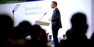 3 500 m2 großherzogtum und als erste ausländische tochter glasart: Experte Zur Deutschen Bank In Einem Stress Szenario Droht Die Zerschlagung Business Insider