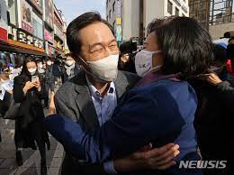 우상호, 박영선, 김동연보다 내가 훨씬 낫다! 솔직 발언?! èˆ‡ ì„œìš¸ì‹œìž¥ í›„ë³´ ì²« ëŒ€ë©´ ìš°ìƒí˜¸ ë°•ì˜ì„  ê²°ì‹¬í•´ì¤˜ ê³ ë§™ë‹¤ ë‰´ìŠ¤ ë™ì•„ë‹·ì»´