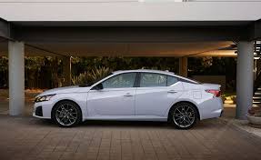 2025 Nissan Altima Has Sharper Beak