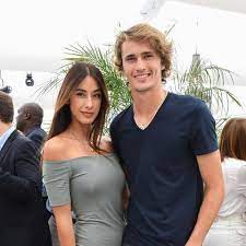 Çocuğunun dünyaya gelmesiyle ilginç bir detay da ortaya çıktı. Antoine Griezmann Barca Profi Zum Dritten Mal Vater Geworden Gala De