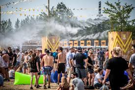 Op zoek naar een originele teambuildingactiviteit of uitstap die niet alleen leuk is maar ook wonderen doet voor de. Hijgen Puffen Kwelen Het Belang Van Limburg Mobile