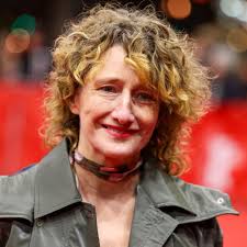 Neuer Wettbewerb, Encounters-Reihe abgeschafft: Wie geht's der Berlinale  unter Tricia Tuttle?