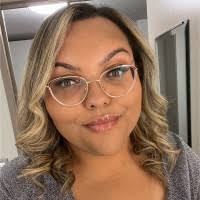 800+ "Paris" profiles