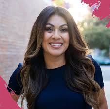 Let's Congratulate and give a BIG Welcome to Patricia Lopez founder of  @_todamujer as a Honorary Board Member of the San Joaquin County Hispanic  Chamber of Commerce and also taking a Leading