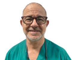 Dr. Manel Sáez Barba: especialista en Cirugía Oral y Maxilofacial en  Barcelona
