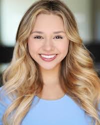 Melissa Galpin's Instagram, Twitter & Facebook