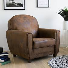Le fauteuil salon se décline en de nombreux modèles : 5 Idees Deco Pour Son Petit Salon Le Mag Visiondeco