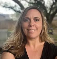 Kelly Eberly's Instagram, Twitter & Facebook