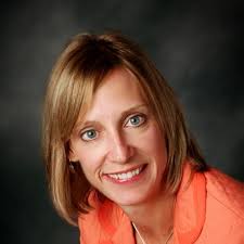 Amazon.co.jp: Intellectual Warfare: Winning the Battle for Your Mind :  William, Todd: Foreign Language Books