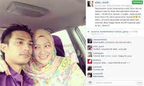 Four years after her divorce from norman hakim, abby married muhammad noor farhan che bakar. Gambar Suami Abby Abadi Bernama Muhammad Noor Farhan