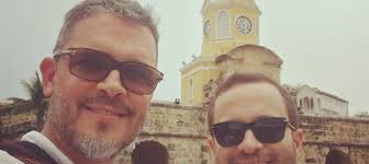 Guillermo Vives y su esposo ya son papás