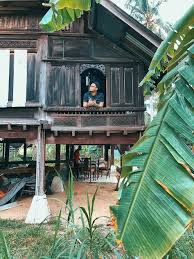 Berikut adalah senarai kontraktor di negeri sembilan yang bersedia membantu anda membina rumah idaman anda. 58 Best Rumah Kampung Melayu Ideas House Styles Negeri Sembilan Minangkabau