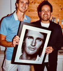 Kevin Reichle's Instagram, Twitter & Facebook