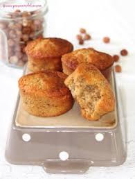 Moelleux A La Banane Chocolat Blanc Et Noisettes Muffin Banane Chocolat Moelleux Chocolat Blanc