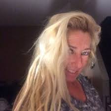 Stream martacm music