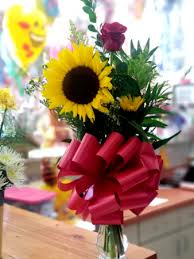 Interactive and printable 79924 zip code maps, population demographics, el paso tx real estate costs, rental prices, and home values. El Paso Florist El Paso Tx Flower Shop Como La Flor Flowers And Balloons