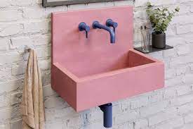 The word desk originated from the modern latin word desca table to write on, from the mid 14th century. Zmflvkeetap3xm