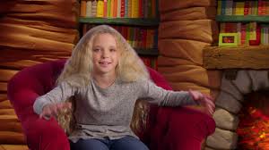 The Grinch Cindy Lou Who Cameron Seely Behind The Scenes Interview Youtube Benedict cumberbatch as the grinch. the grinch cindy lou who cameron seely behind the scenes interview