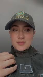 Kelly Holguin's Instagram, Twitter & Facebook